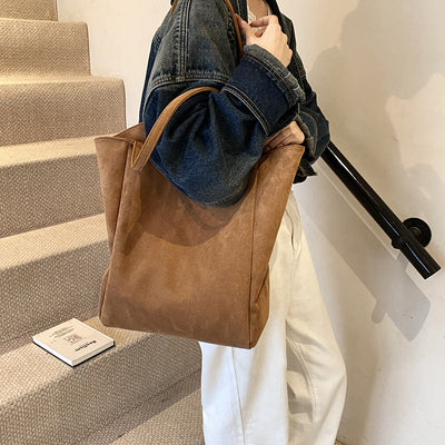 Bolso Retro de Cuero Mate con Capacidad Extra - Bolsa Tote Bandolera Versátil - Image 2