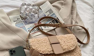 Bolsa Bandolera de Peluche Otoño Invierno - Diseño Minimalista - Image 14