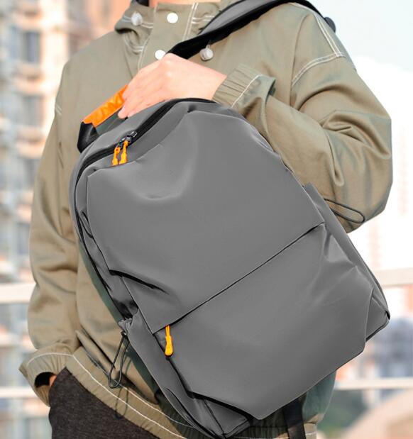 Mochila de Viaje Profesional para Hombre con Compartimento para Laptop