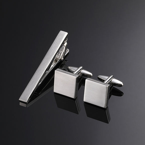 Broche de Corbata Cuadrado Cepillado en Oro, Plata y Negro