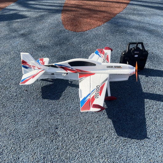 Avión de Espuma Radiocontrolado Eléctrico - Image 12