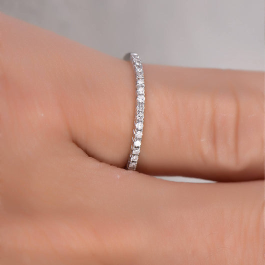 Anillo Hueco Dorado con Esmeralda - Montura Ajustable - Image 28