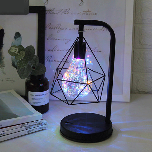 Lámpara de Mesa LED Hierro Forjado con Carga Inalámbrica - Image 5