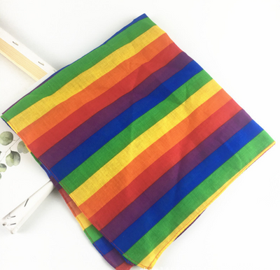 Banda deportiva multicolor con encaje y diseño rayado - Image 8