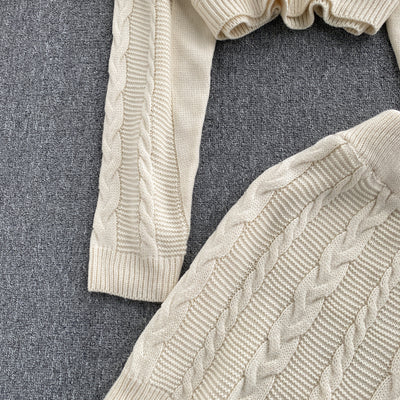 Conjunto Vintage Falda Alta con Suéter Retorcido de Manga Larga - Image 18