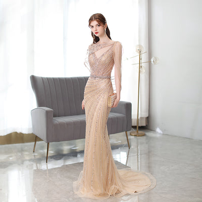 Vestido de Noche Dorado con Cola de Sirena para Mujer