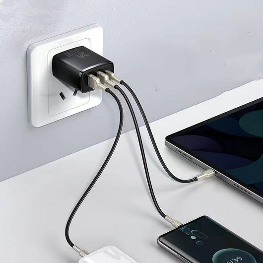 Cargador Múltiple Portátil para Celular - Compacto y Rápido - Image 9