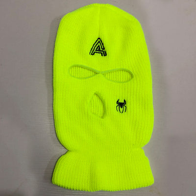 Gorro Tejido Cálido con Bordado de Araña y Tres Agujeros - Image 5