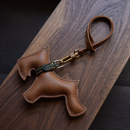 Llavero de Cuero Artesanal para Auto - Diseño Minimalista para Mujer - Image 7