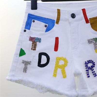 Shorts de Mezclilla Blanca Slim Fit con Detalles Diamantados - Image 5