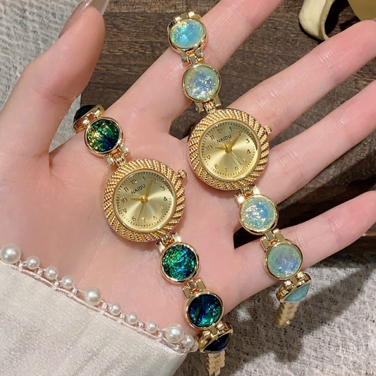 Reloj de Cuarzo para Mujer con Diseño Elegante - Image 2