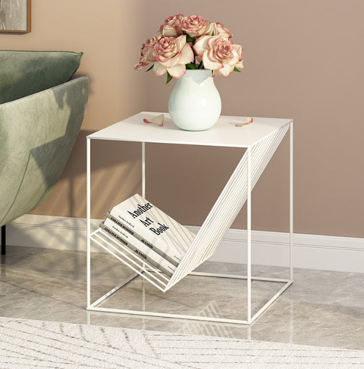 Mesa Auxiliar de Hierro Minimalista para Sofá, Rincón y Mesita de Noche - Image 4