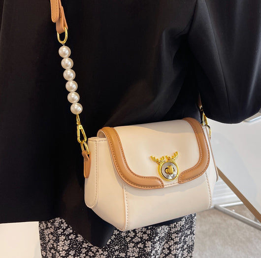 Bolsa Mensajera Pequeña con Textura y Combinación de Colores para Mujer - Image 6