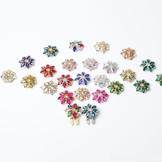 Broche Decorativo Ojo de Caballo con Cristales y Diamantes