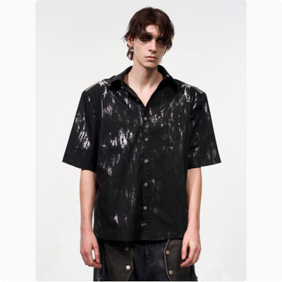Camisa Blanca Manga Corta para Hombre con Hombreras Serpiente y Detalles Dorados - Image 17