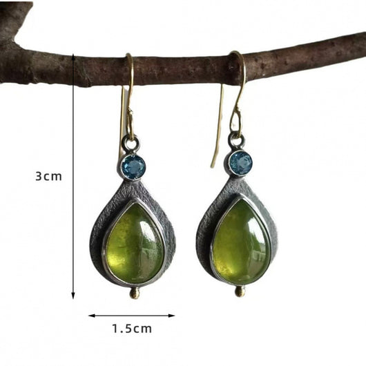 Colgante de Piedra Verde Inspirado en Diseño de Nicho - Image 5