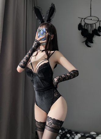 Uniforme Escolar Sensual para uso en Ecuador - Image 12