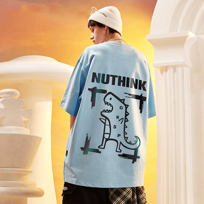 Playera Corta Reflectante con Diseño Dinosaurio para Hombre - Image 3