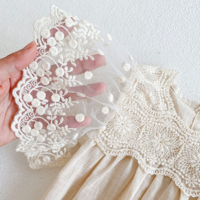 Jumpsuit Elegante con Mangas Volantes y Encaje - Image 18