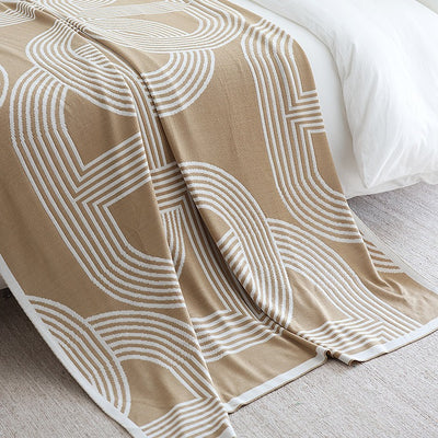 Manta Tejida Nórdica de Lujo Minimalista con Diseño Geométrico - Image 3