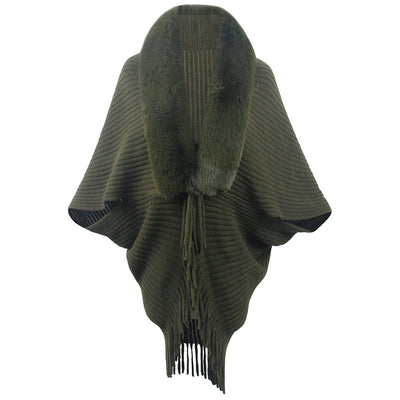 Chal Tejido con Cuello de Piel y Borlas - Image 7