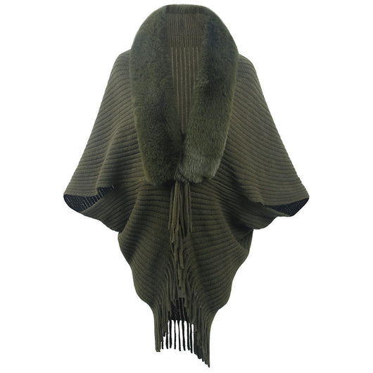 Chal Tejido con Cuello de Piel y Borlas - Image 7