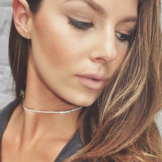 Collar Corto Choker de Cristal Dorado y Plateado para Mujer - Image 11