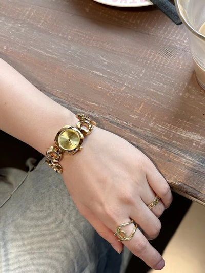 Reloj Pulsera Dorado Calado Moderno para Mujer - Image 19