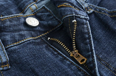 Jeans Slim Cropped Elásticos para Hombre - Image 10