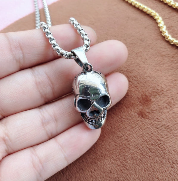 Collar Colgante de Calavera para Hombre - Diseño Minimalista