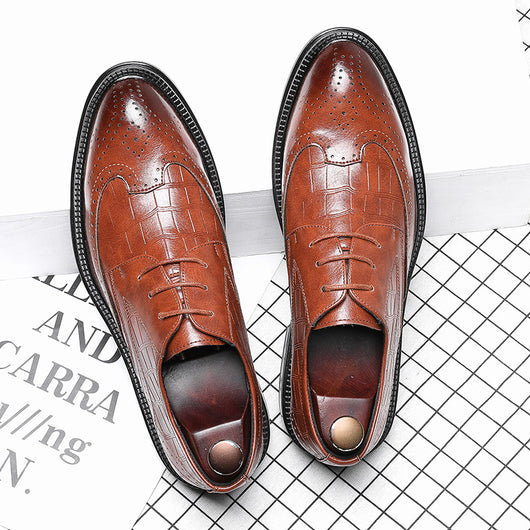 Zapatos de Cuero para Hombre con Punta Afilada y Caña Media - Image 12