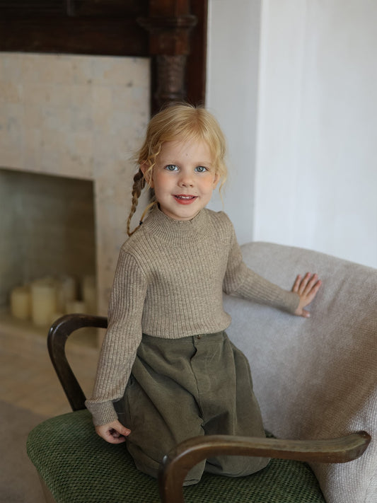 Suéter Infantil de Cuello Alto Medio para Niñas - Prenda Base Tejida Versátil Primavera Otoño - Image 2