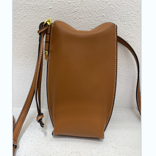 Bolso Crossbody de Cuero Genuino - Estilo Tendencia - Image 8