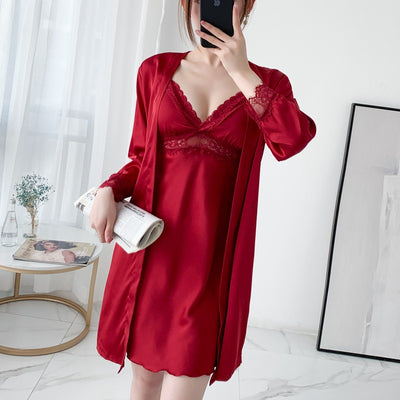 Camisón Corto Sensual con Tirante de Seda Helada y Soporte de Pecho - Image 7