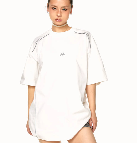 Camiseta Holgada Cuello Redondo Design Sense - Estilo Relajado