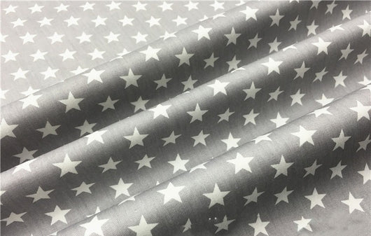 Tela de Algodón con Estrellas de Cinco Puntas y Lunares - Gris y Negro - Image 11