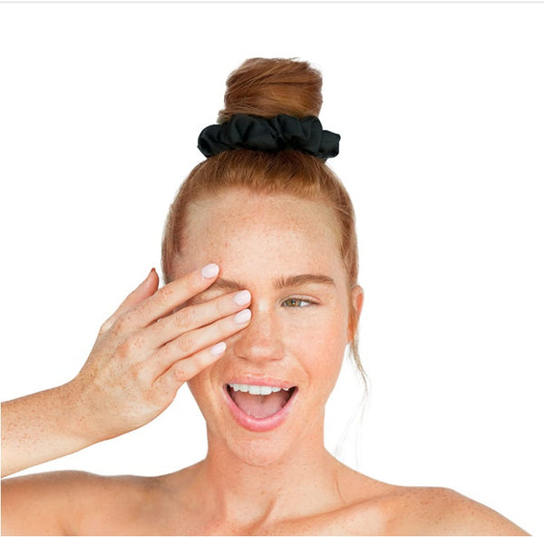 Argolla para Cabello de Seda Crepé Satinado Hecha a Mano