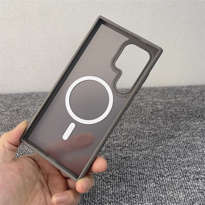 Funda Magnética Absorbente de Impactos con Acabado Mate - Image 14