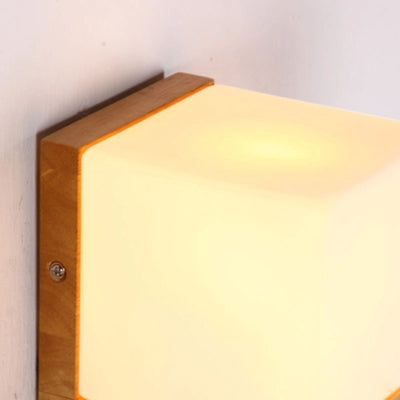 Lámpara de Pared Cuadrada Estilo Japonés en Madera Maciza con Difusor Blanco Esmerilado - Image 3