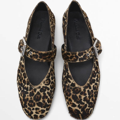Zapatos Casuales de Cuero para Mujer con Hebilla Decorativa - Image 13