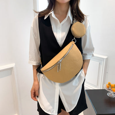 Bolso Bandolera Crossbody con Cierre de Cremallera y Textura Saddle Lock