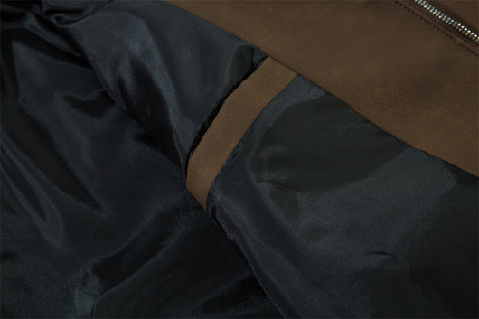 Chaqueta de Cuero Suelta con Bordado Gótico - Image 9