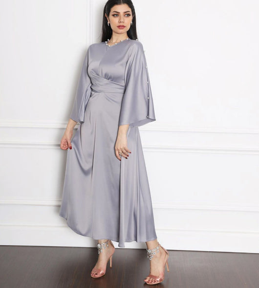 Vestido de Seda Satinada con Mangas Loto Inspiración Oriente Medio - Image 5