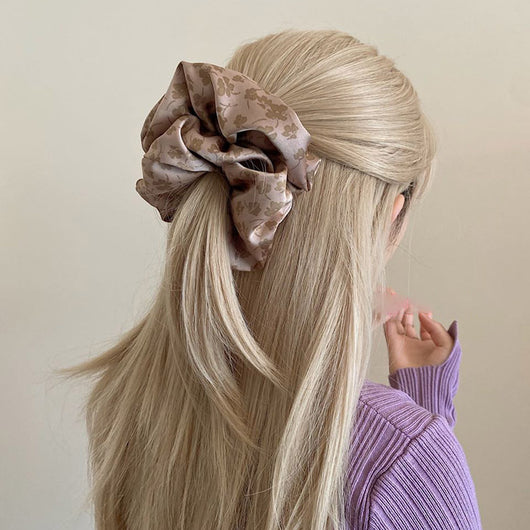 Accesorios para el Cabello de Satén Suave Estilo Influencer - Image 3