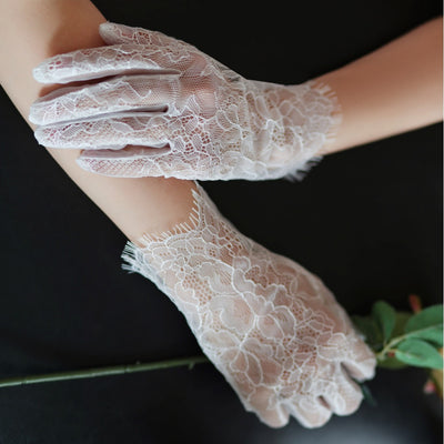 Guantes de Novia Encaje Blanco Tul Fairy para Sesión Fotográfica - Image 6