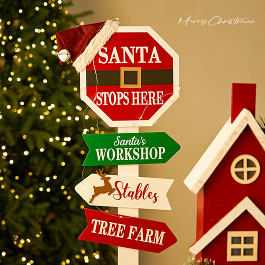 Adorno Navideño Casita de Madera con Buzón Decorativo - Image 4