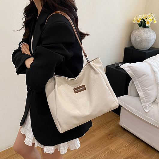 Bolsa Tote Commuter de Gran Capacidad con Compartimento Lateral