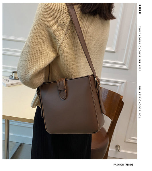 Bolso Mensajero de Gran Capacidad para Commute y Viajes - Image 10