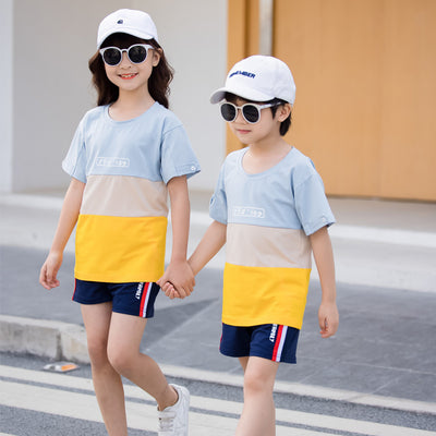 Conjuntos de Pijamas a Rayas para Toda la Familia - Camiseta y Shorts Coordinados - Image 4