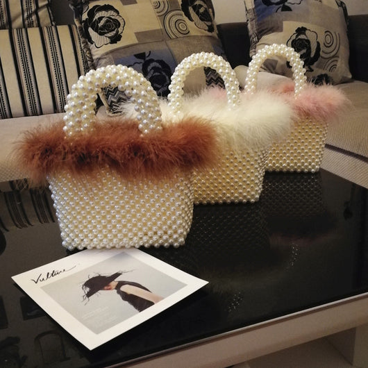 Bolso Artesanal de Lana Tejida a Mano con Perlas - Image 3